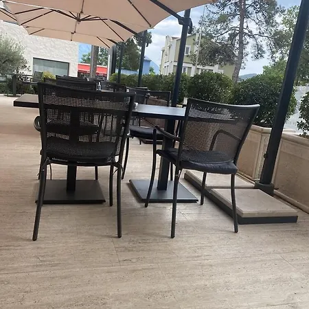 Apartment Krug Budva